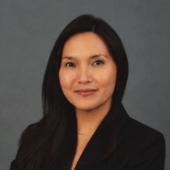 Suzie R.